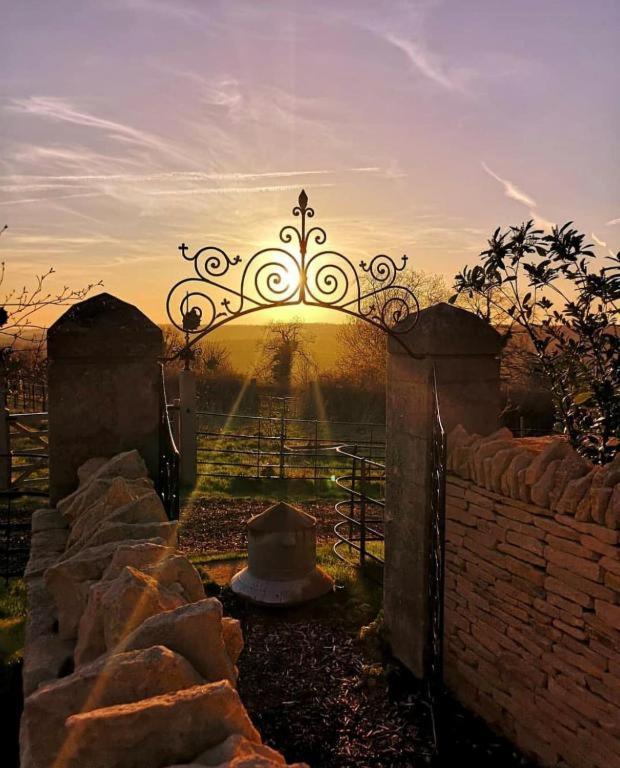 Hotel The Rudloe Near Bath - Marco Pierre White Corsham Esterno foto
