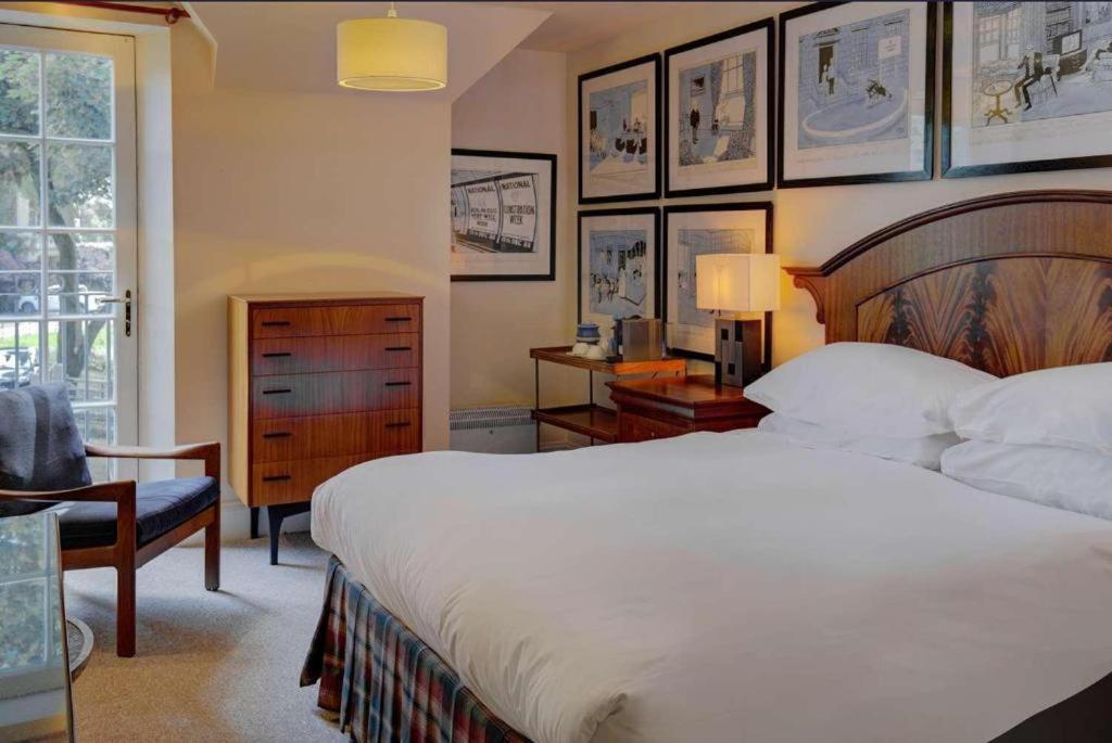 Hotel The Rudloe Near Bath - Marco Pierre White Corsham Esterno foto